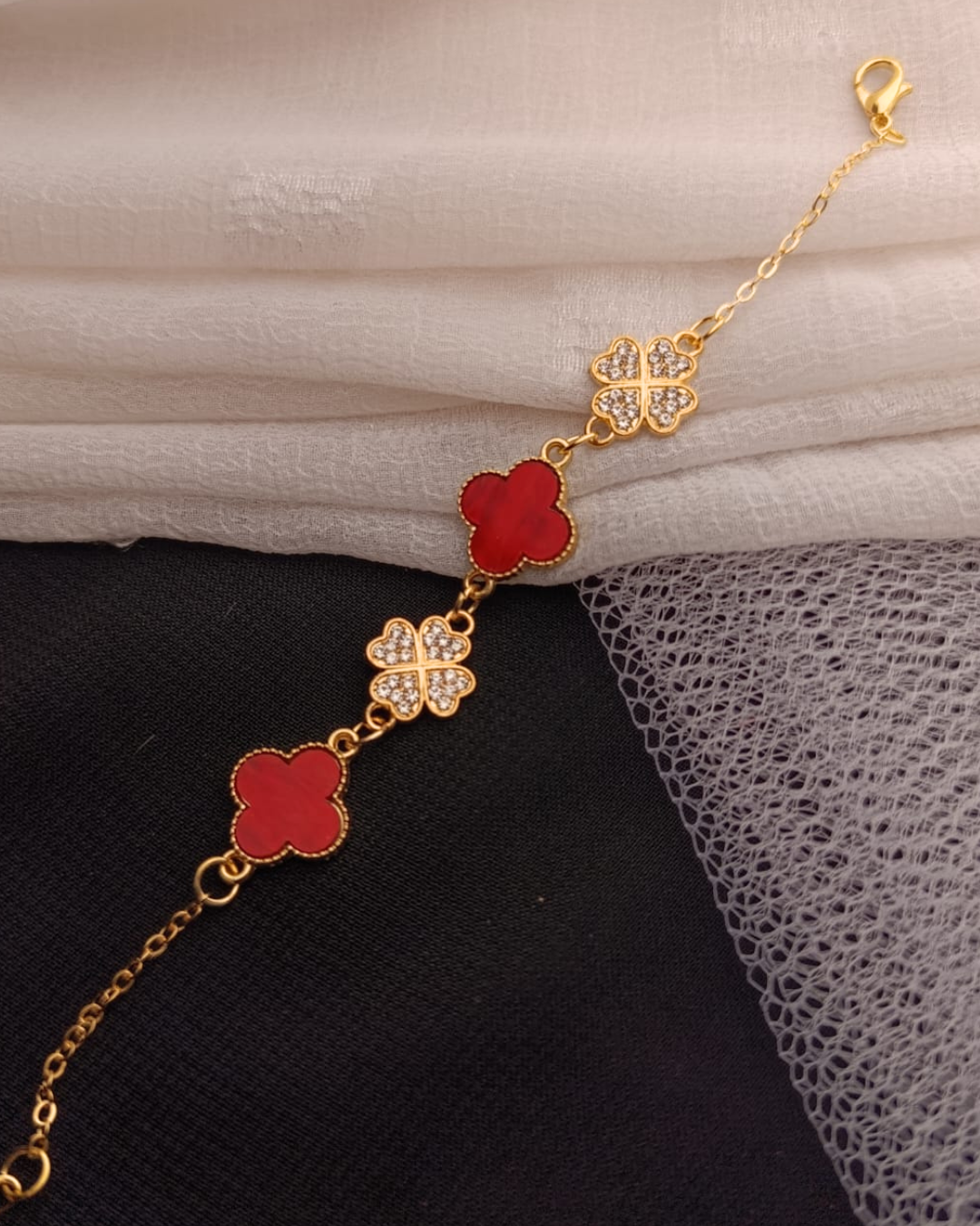 Elegant Clover Charm Bracelet