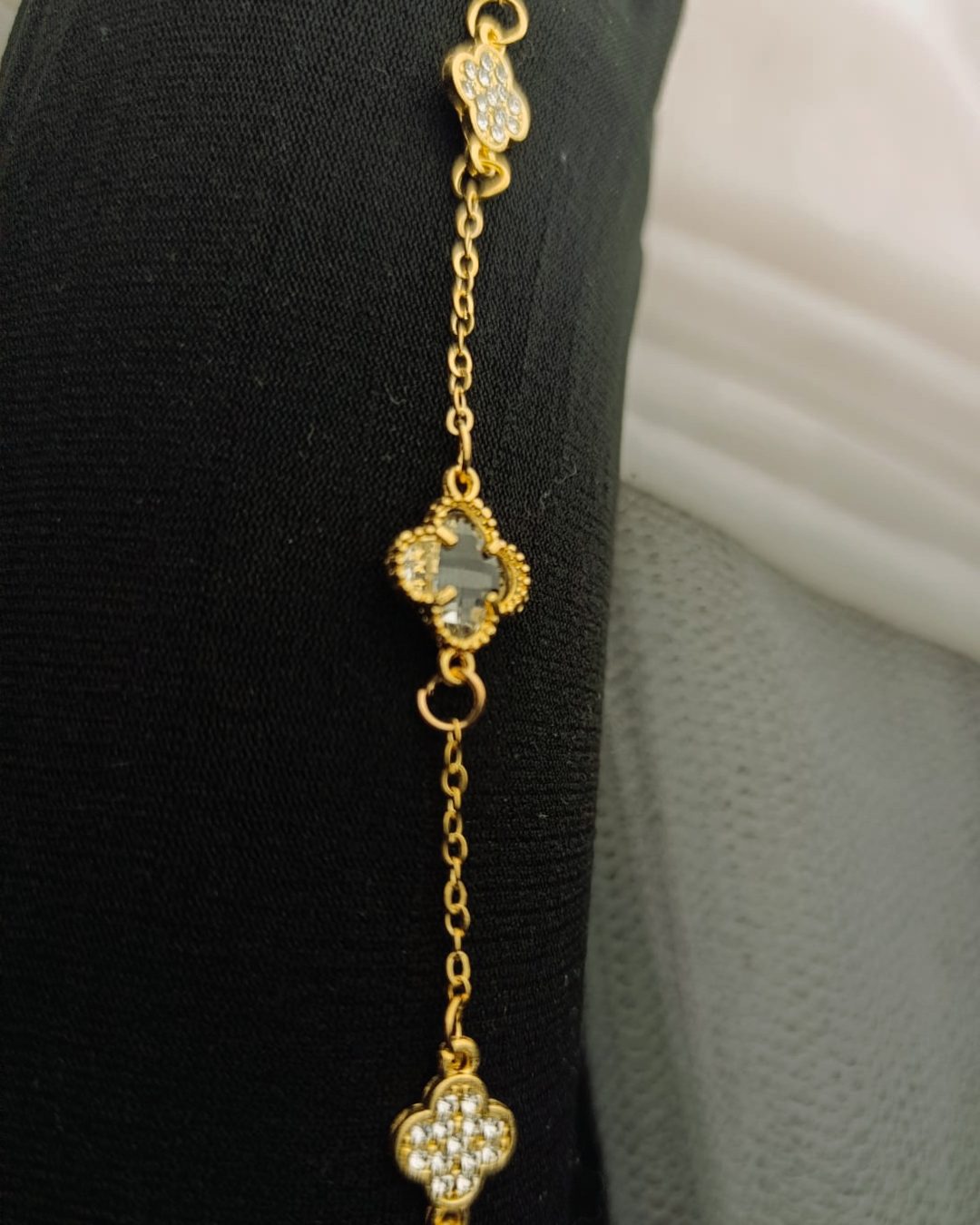 Dainty Clover Charm Bracelet