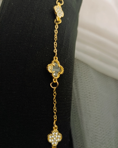 Dainty Clover Charm Bracelet